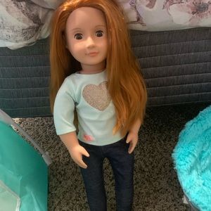 Og Doll beach house with doll and accessories